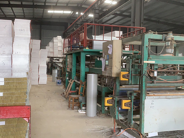 彩鋼板的特性是什么？